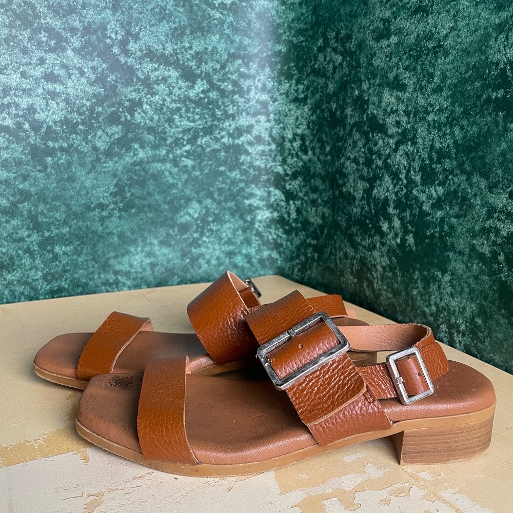 Comfy Brown Sandal